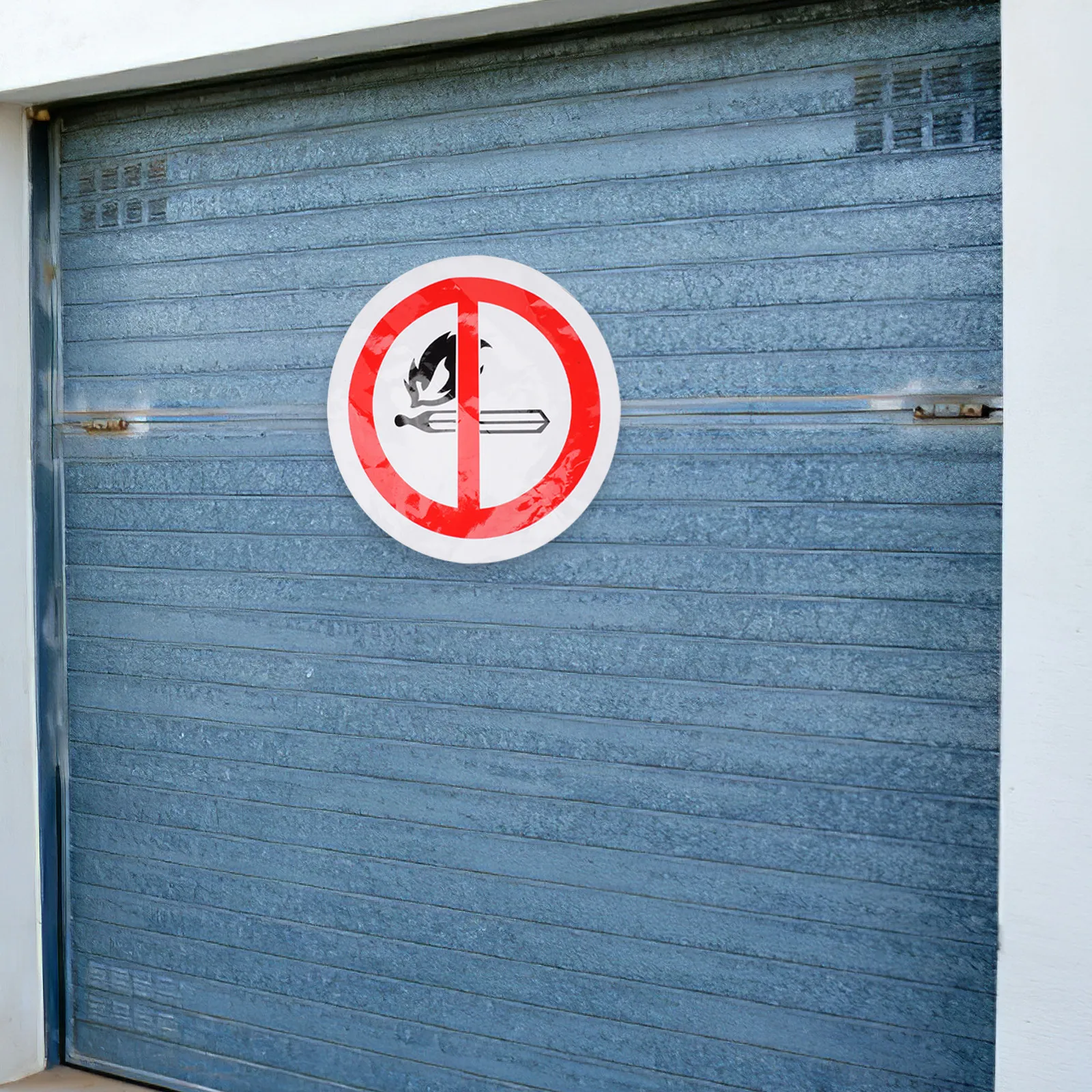 

No Open Flames Safety Warning Sticker PVC Self Adhesive Round Label Decal for Hazardous Area Equipment Room Warning Sign