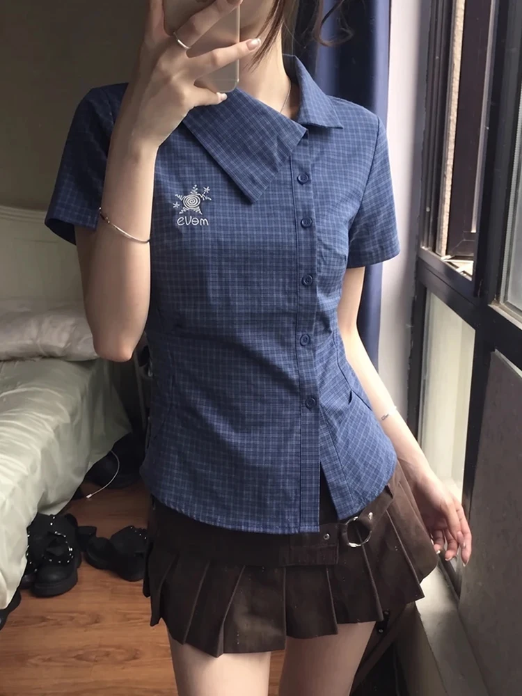 Genayooa Japanisches Y2k-Karohemd für Damen, kurzärmelig, unregelmäßige Stickerei, Hemd und Bluse im koreanischen Stil, Vintage-Oberteile im Stil der 2000er Jahre – Detail 4