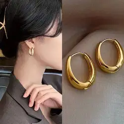 Fashion Vintage Gold Color U Earrings For Women Metal Earing Jewelry 2024 Trending Korean Silver Color Oval Hoop Earrings JN9