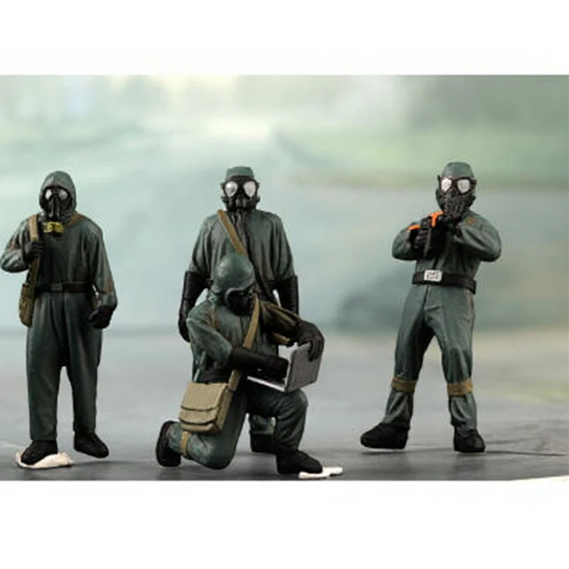 

Масштабная модель 1:72 из смолы: российские солдаты химической и биологической защиты (5 фигурок) для сцен с танками и вертолетами, коллекционная, декоративная.