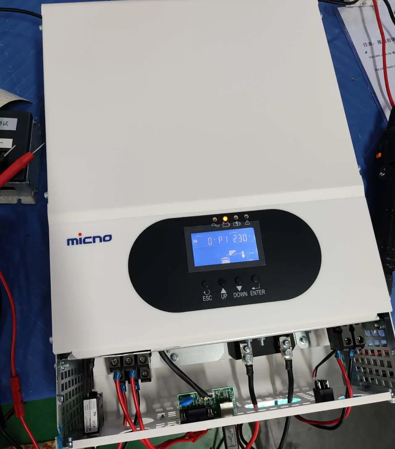

Solar Pump Inverter 12VDC 48VDC 230VAC 3KW 3.5KW Off Grid 3000W 3500W Hybrid Inverter 3KVA 3.5KVA with MPPT