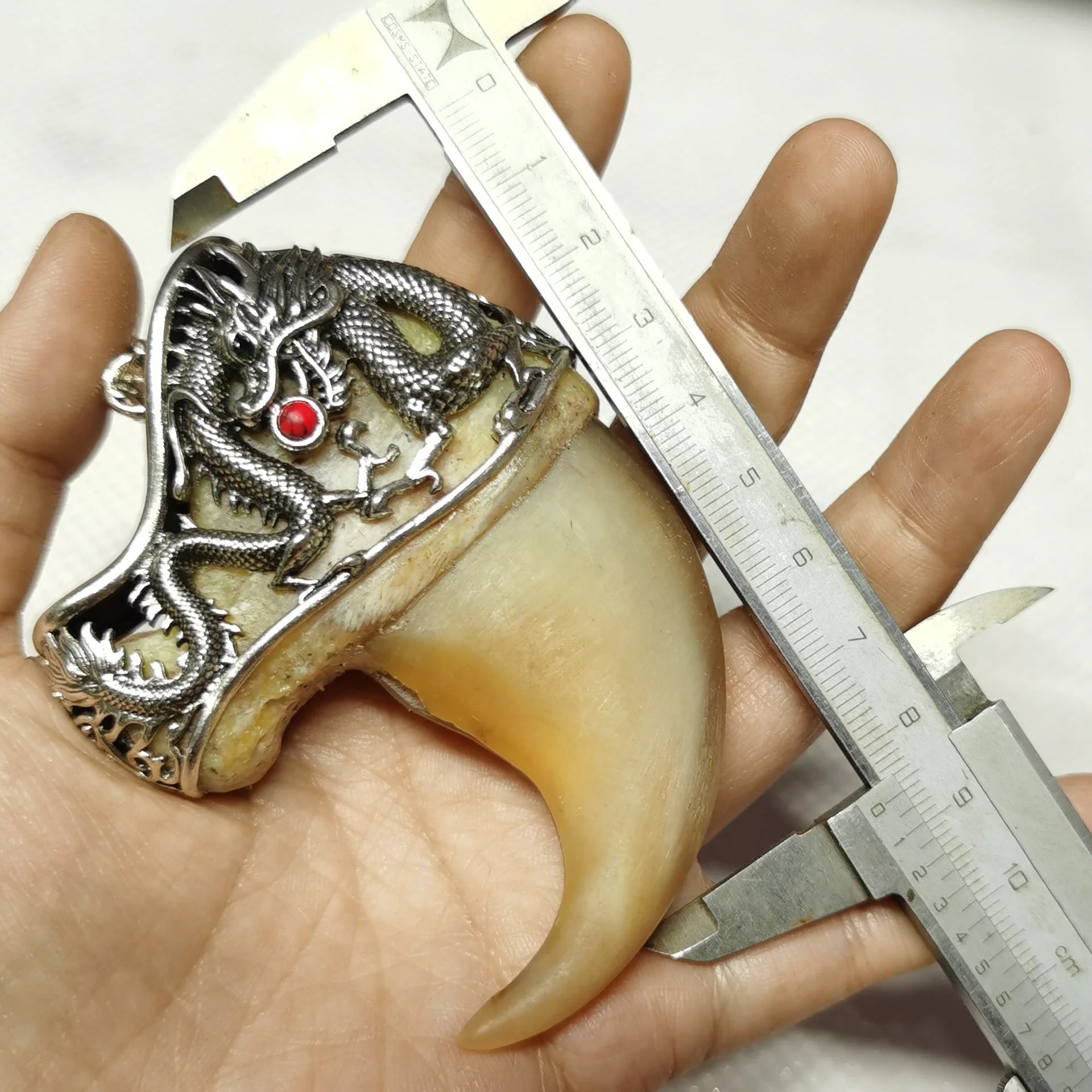 Dragon Pattern Metal‑Wrapped Curved Pendant Retro DIY Jewelry Making Ornament Accessory