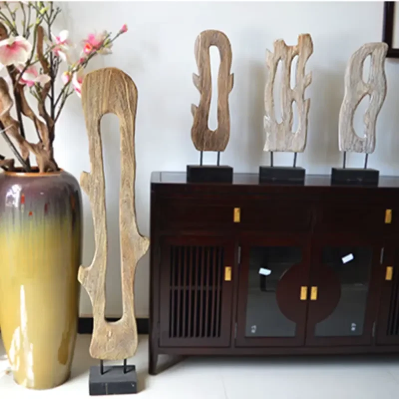 Country style home decoration, wooden crafts, hand-carved wooden ornaments