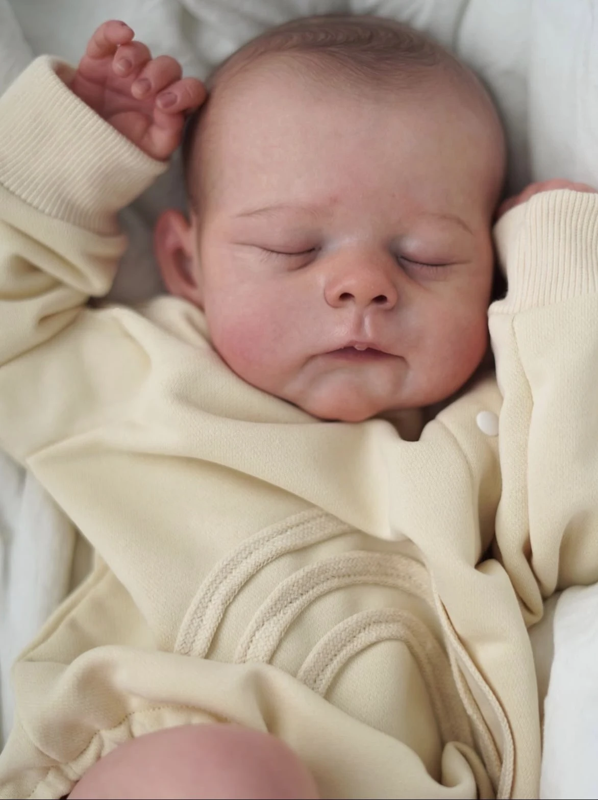 

Cokela 20inch/50cm Real Baby Doll Reborn Doll Soft Touch Realistic Silicone Reborn Baby Doll With Hand-Drawing Hair