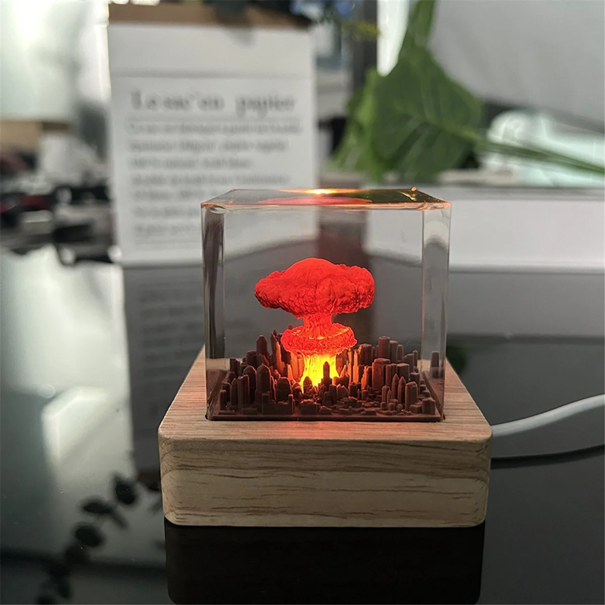 Mushroom Cloud Nuclear Explosion Lamp,Atomic Bomb Model Atmosphere Lamp Decoration Creative Gifts for KidsT98C