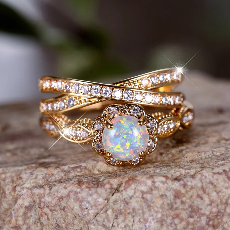2026 New Flower Edging Zircon Two-piece Ring Set with Retro Hollowed Out Twisted Arm for Women's Banquet Accessories