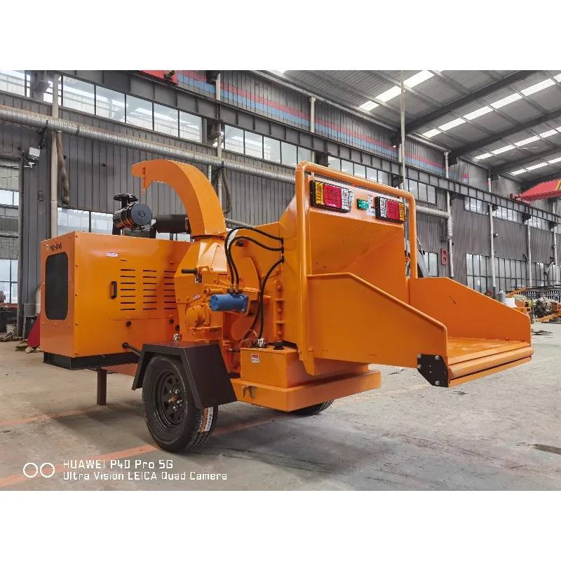 آلة تقطيع الخشب عالية السرعة على نطاق واسع باستخدام حطب الغابات الخشب الفاصل شجرة المزرعة فروع المروحية الخشب التقطيع لأستراليا