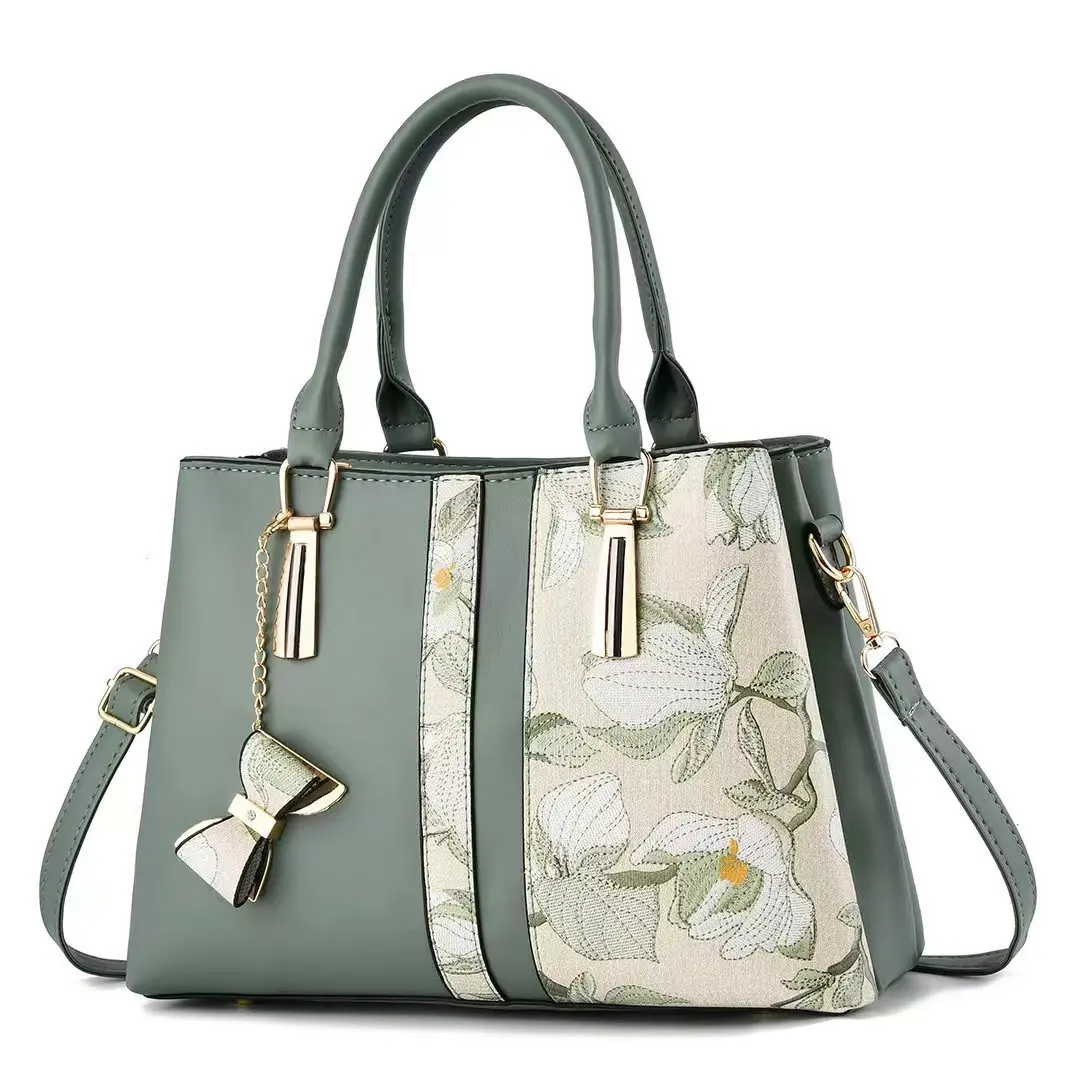 

Fashion Flower Pattern Shoulder Bag Women New Big Capacity Crossbody Bag Luxury Brand Designer Handbags Commuting Tote Bag Purse