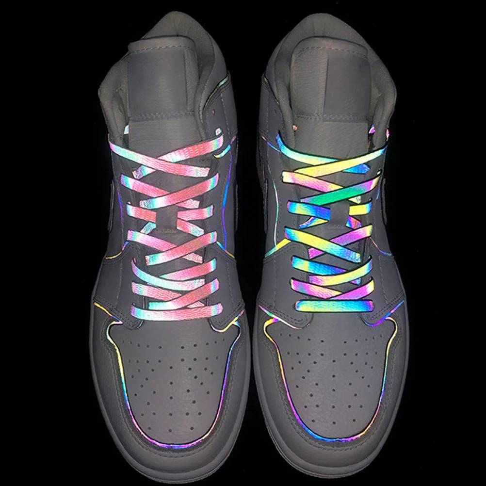 2 pezzi 2 paia lacci riflettenti olografici per scarpe da ginnastica scarpe stivali pattini lacci per scarpe sportive unisex lacci piatti fluorescenti