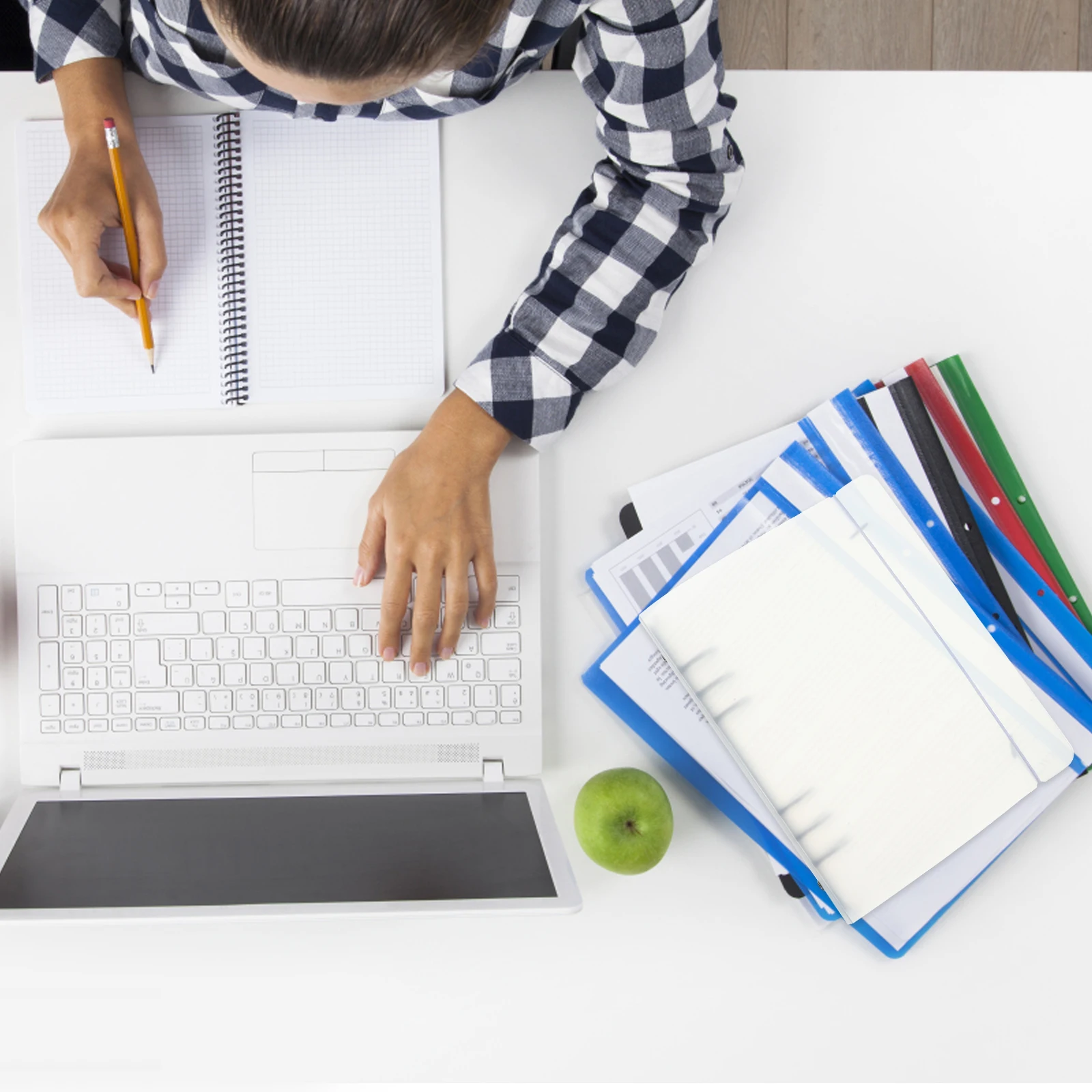 2Pcs Hand Account Cover Shell A5 Portable Binder for School Office Music Scores Sturdy PP Iron Material Reusable Notebook Cover