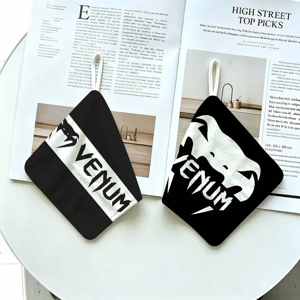 V-Venum Polyester Cotton Hanging Kitchen Towel, Skin Friendly Hand Wiping Towel for Hotel Cafe Household