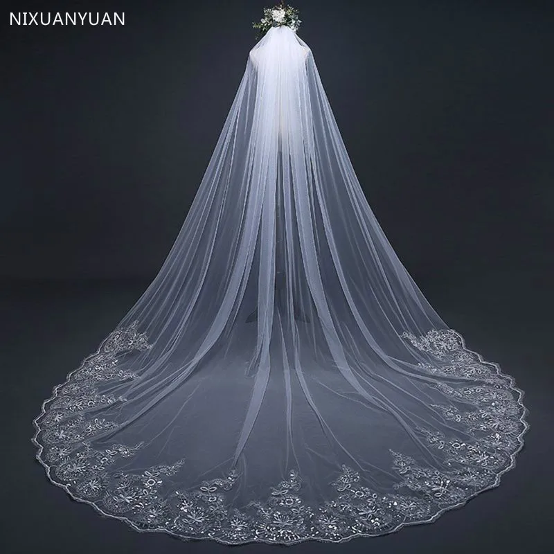 Delle donne Glitter Paillettes Pizzo Floreale Trim Velo Da Sposa Gioielli Smerlato Cattedrale Lunghezza Romantico Tulle Velo Da Sposa