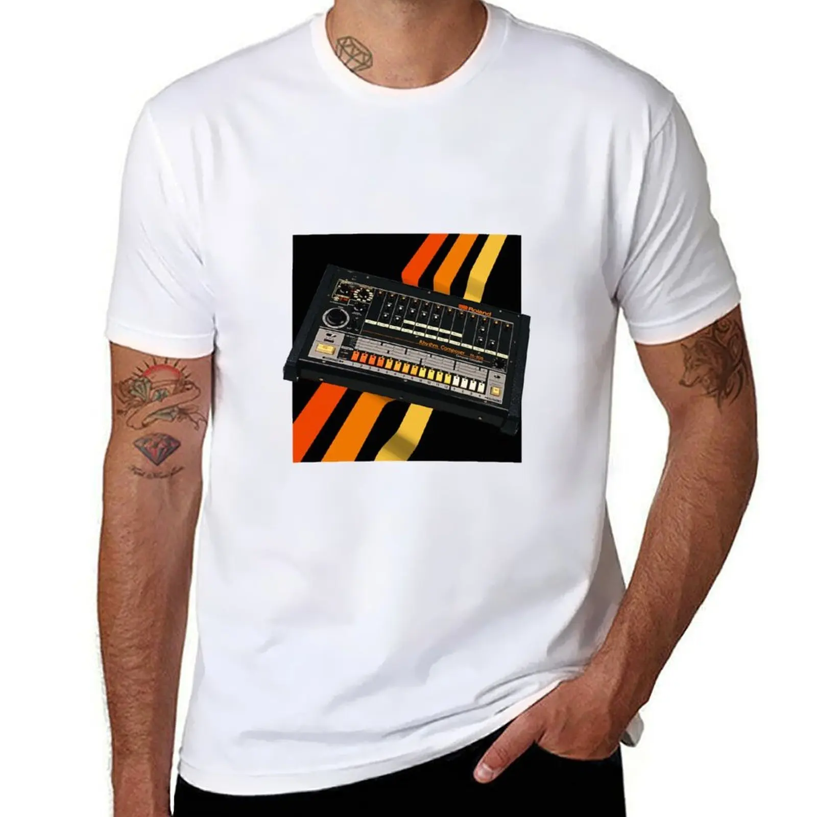 TR-808 الأصلي القديم Skool نمط الكولاج التوضيح تصميم تي شيرت تي شيرت مخصص طباعة تي شيرت