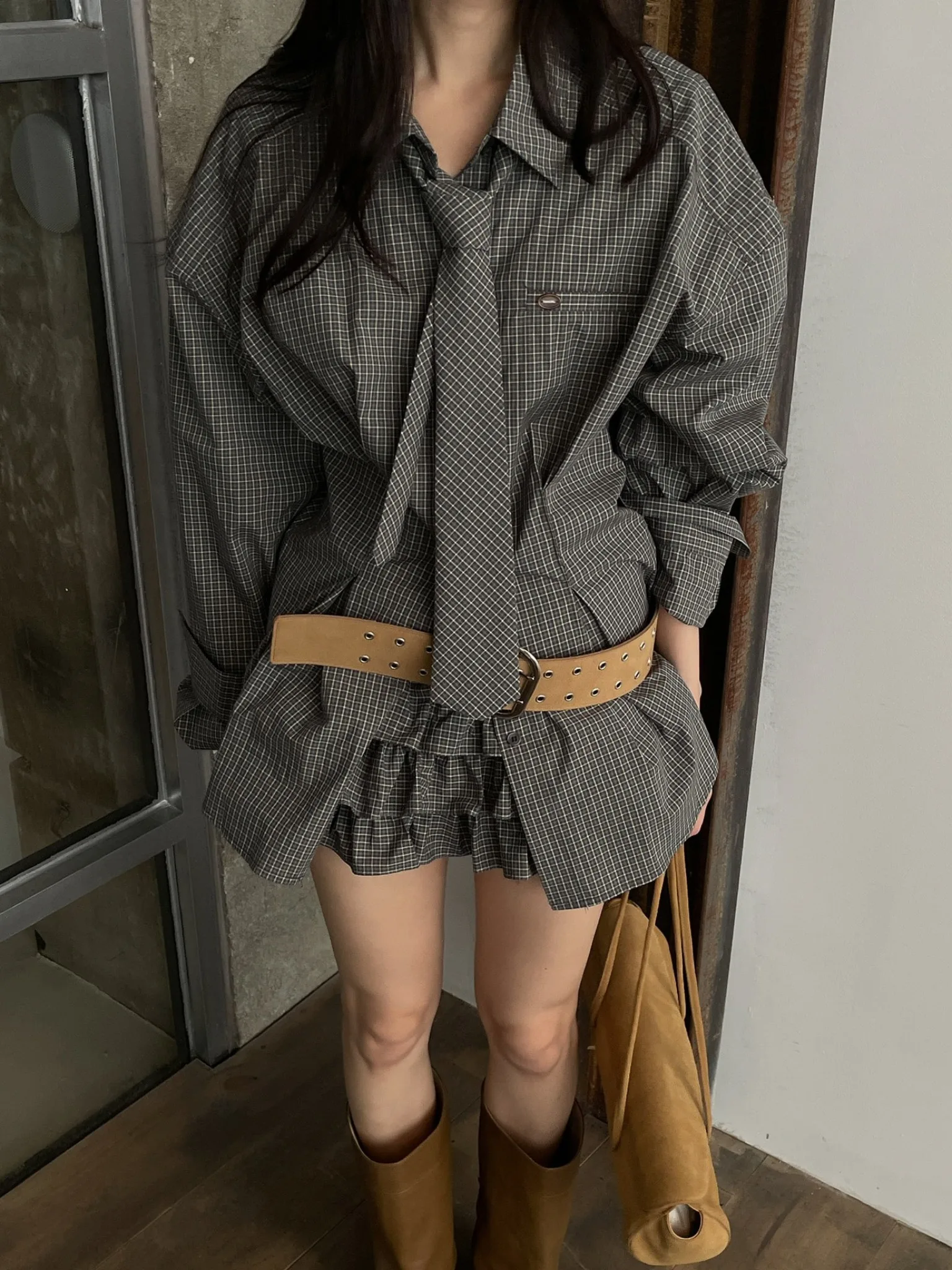 

Шикарный винтажный клетчатый комплект в стиле преппи, женский комплект с юбкой-тортом с высокой талией, осень-зима, для поездок на работу, стандартный крой, средний размер, Softn