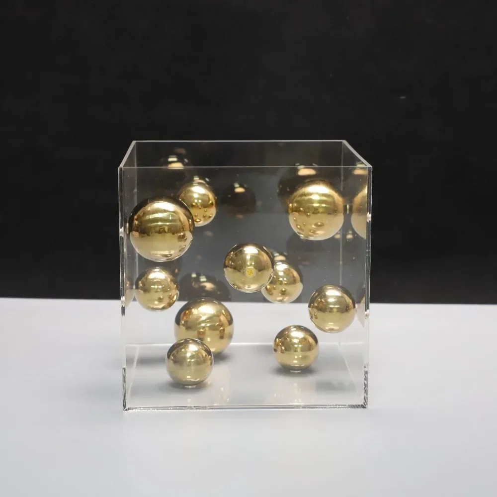 

Geometric Metal Ball Art Transparent Acrylic Box Ornaments Modern Minimalist Square Living Room Decorations Desktop Furnishings