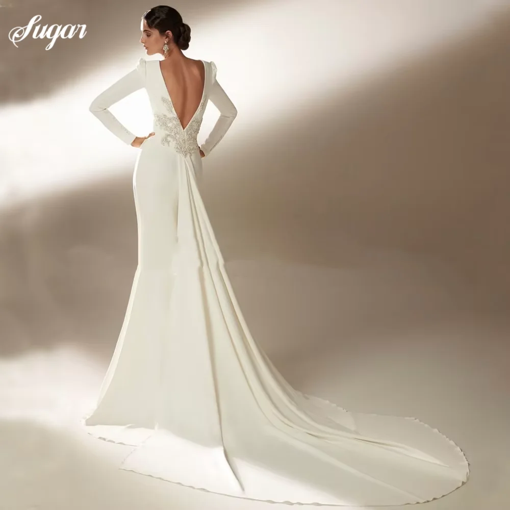 Elegant Long Sleeves Mermaid Wedding Dress with Pleat Floor Length Bridal Sexy Backless Applique Delicate Customized Bride Gowns