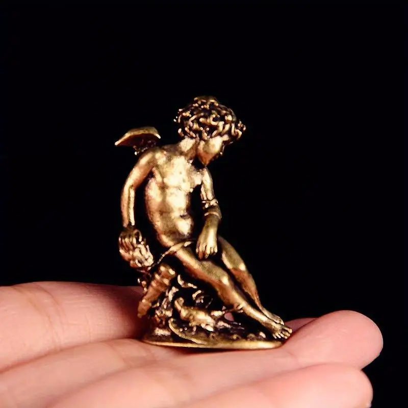 1pcs Little Eros Cupid Antique Brass Ornaments Desktop Old Ornaments Brass Crafts Collection Car Hanging Decor
