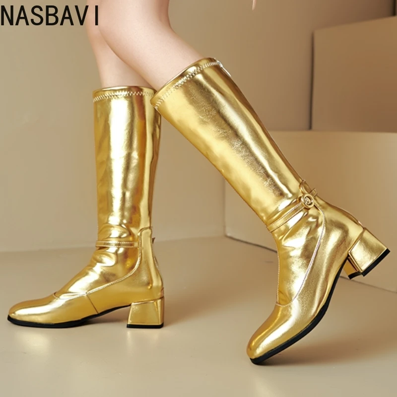 الفاخرة الشتاء حذاء برقبة للركبة الذهب الفضة المرأة أحذية عالية عادية منخفضة الكعب موضة أحذية الحفلات الطويلة سيدة مقاوم للماء