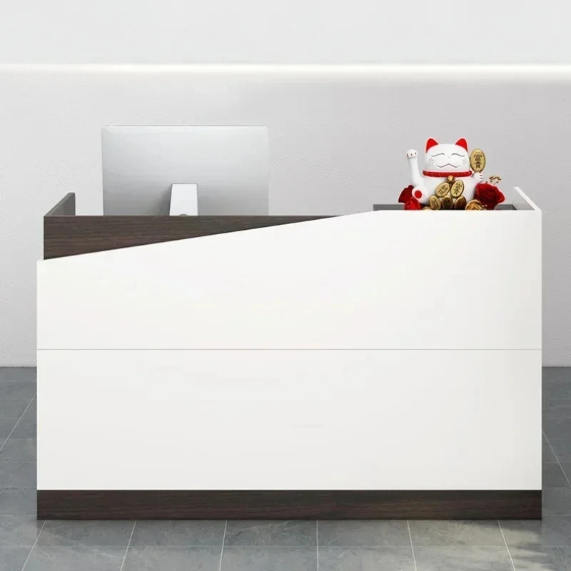 Front Desk Receptio…