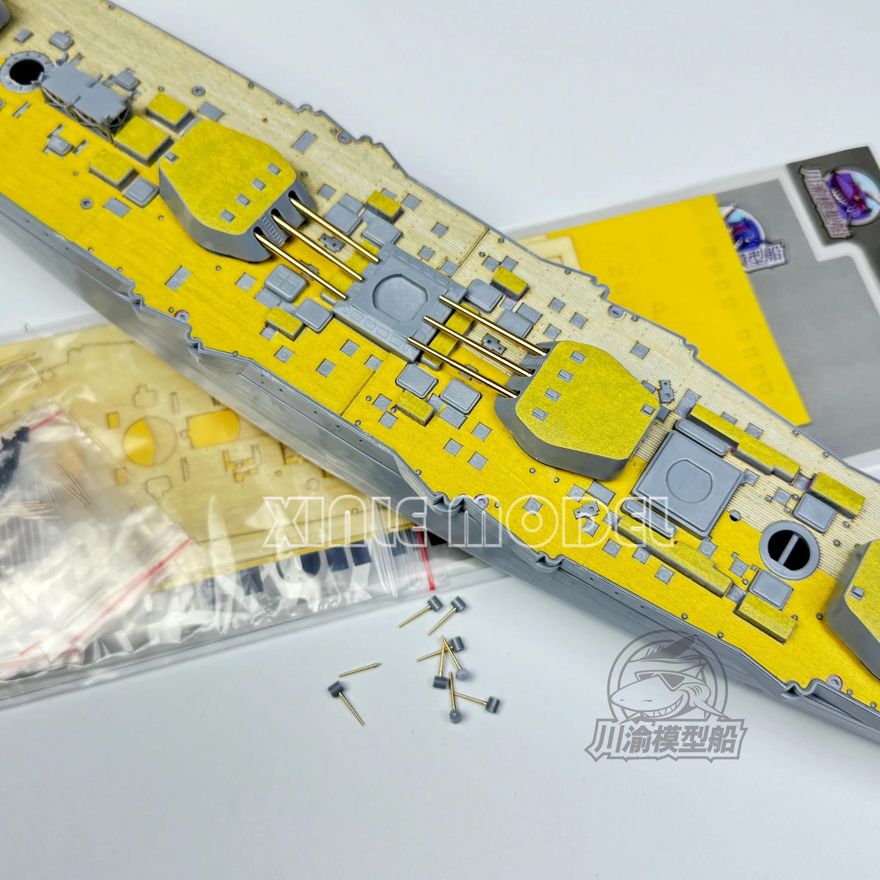 Chuanyu CY350108 1/350 Российская деревянная колода Sevastopol + крышка + пистолет, подходит для ZVEZDA 9040DIY