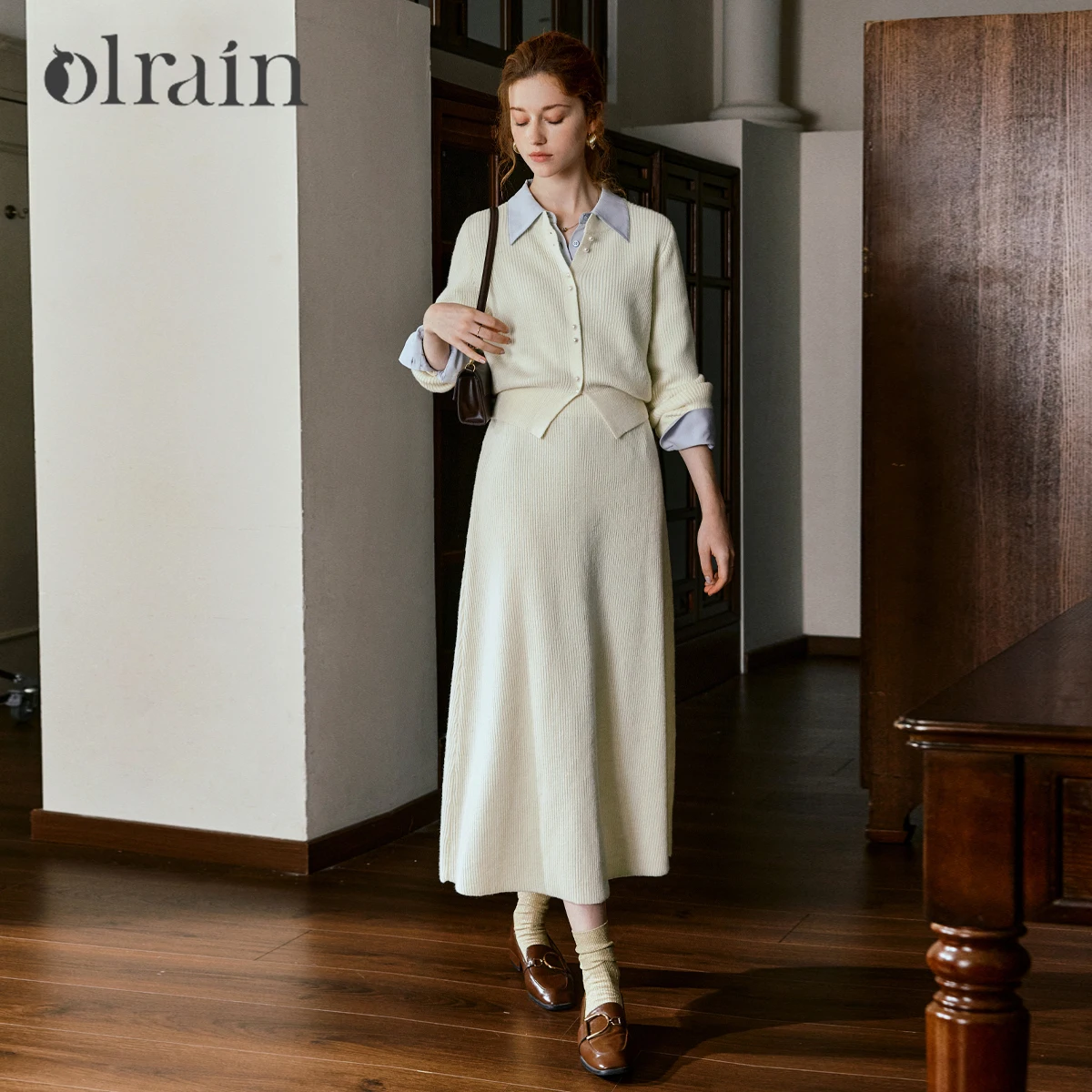 OLrain Women's Two-Piece Set Knit Dress 2026 Autumn New O-Neck Textured Vertical Casual Dress Commuter Sets O57QE000590