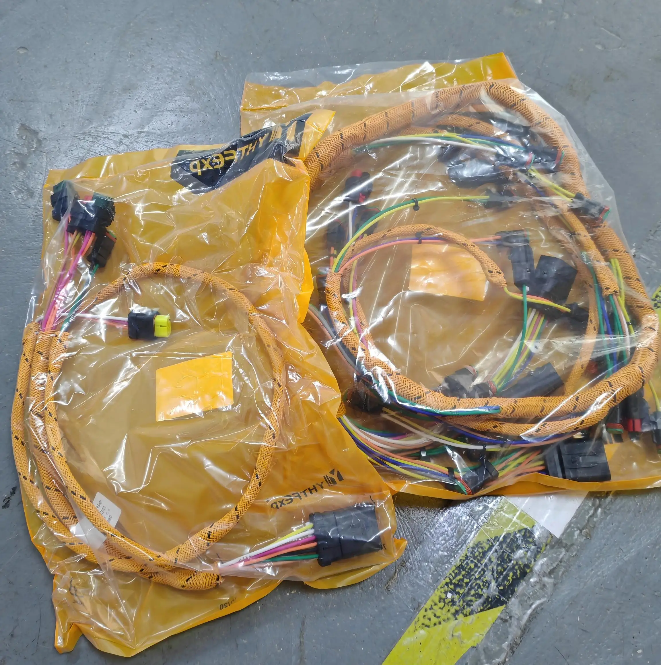 

CAT 312 320 324 325 328 329 330 336 525-2620 524-4341Excavator Parts Wiring Harness for Caterpillar