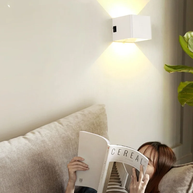 Modern minimalist charging wall lamp, bedroom bedside, human body sensing, USB, no wiring, no punching, hallway, small night lig