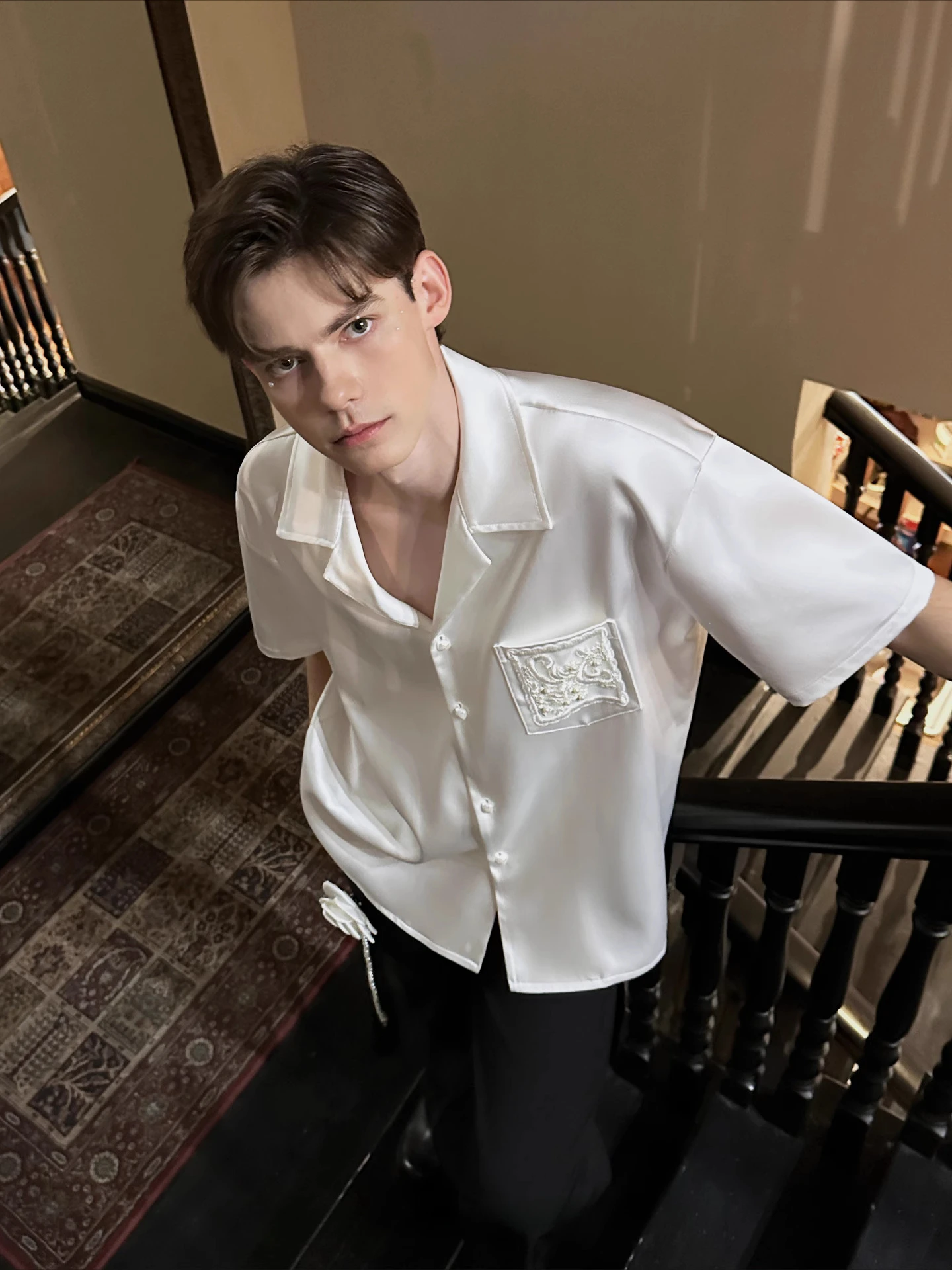 Gentleman Embroidery Pearl Design Pocket Short-sleeve Shirts Men's 2025 Summer New Satin Tops Male High-end Loose Simple Shirt