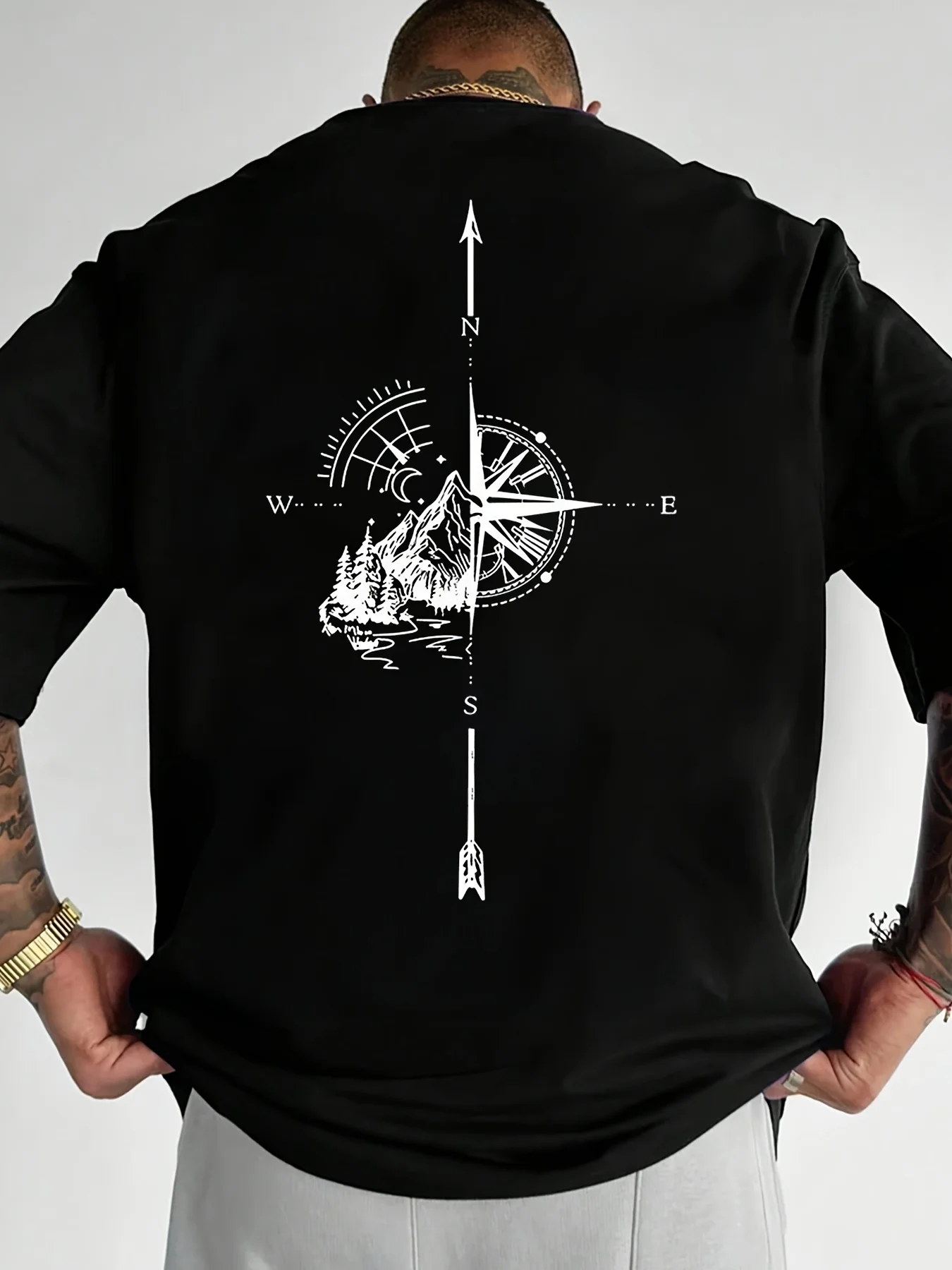 Men Summer Casual Crew Neck T-Shirt with Compass Dragon Print Knit Fabric Slight Stretch Regular Fit Outdoor Sports Short