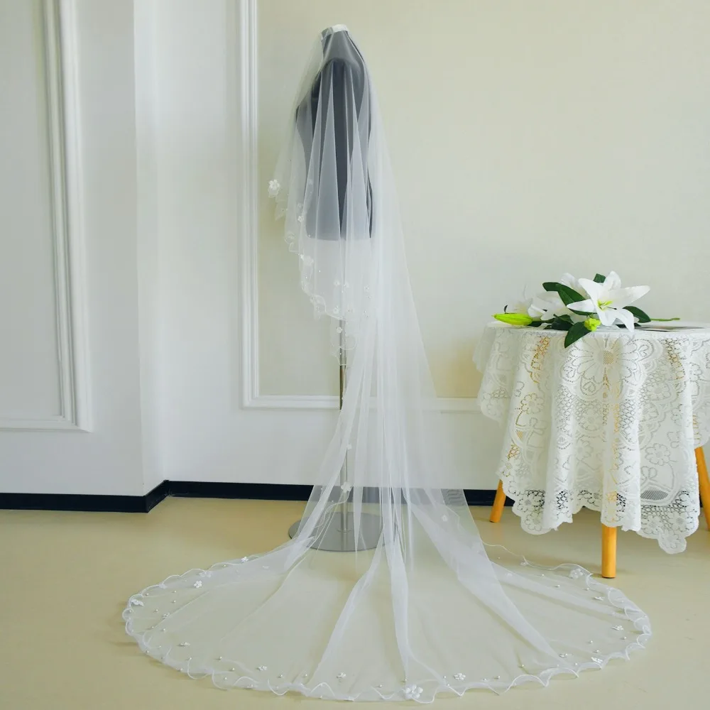 

Elegance Floral Beaded Cathedral Veil with Pencil Edge Wedding Veil for the Bride Wedding Dress Wedding Props