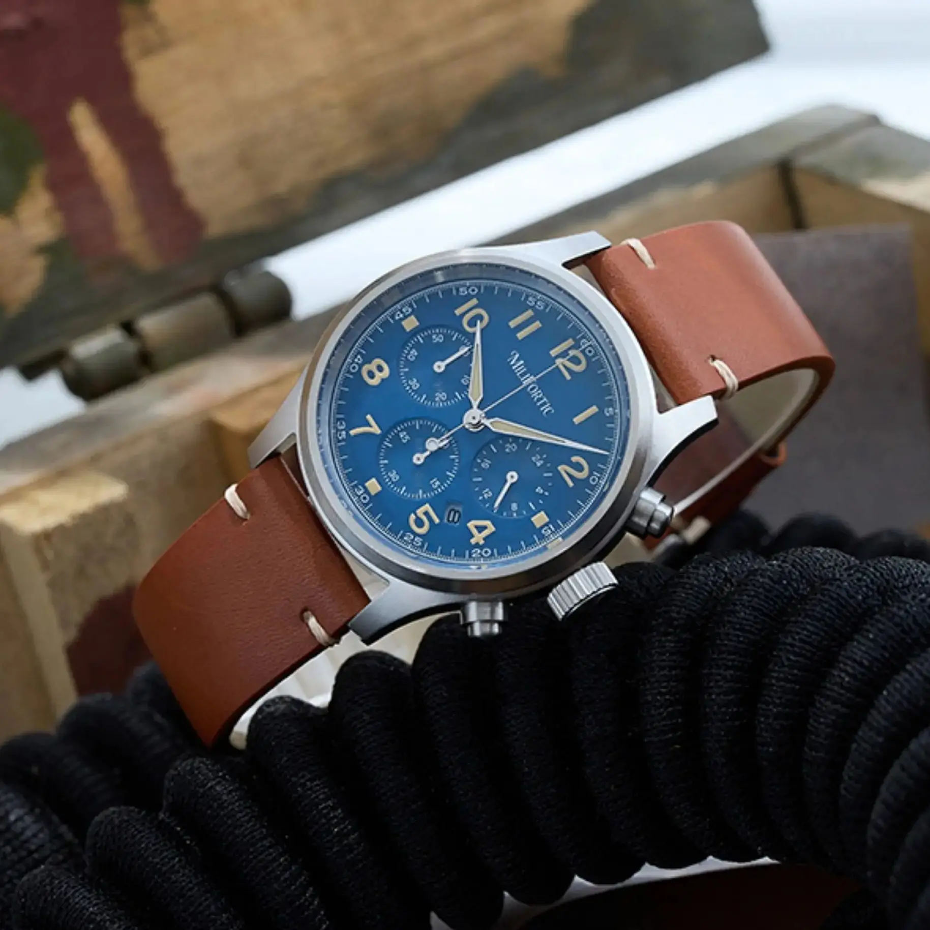 Milifortic Heren Chronograaf Horloge Aviator 39mm Solar Quartz Horloge Saffierspiegel 10ATM Waterdicht VS75