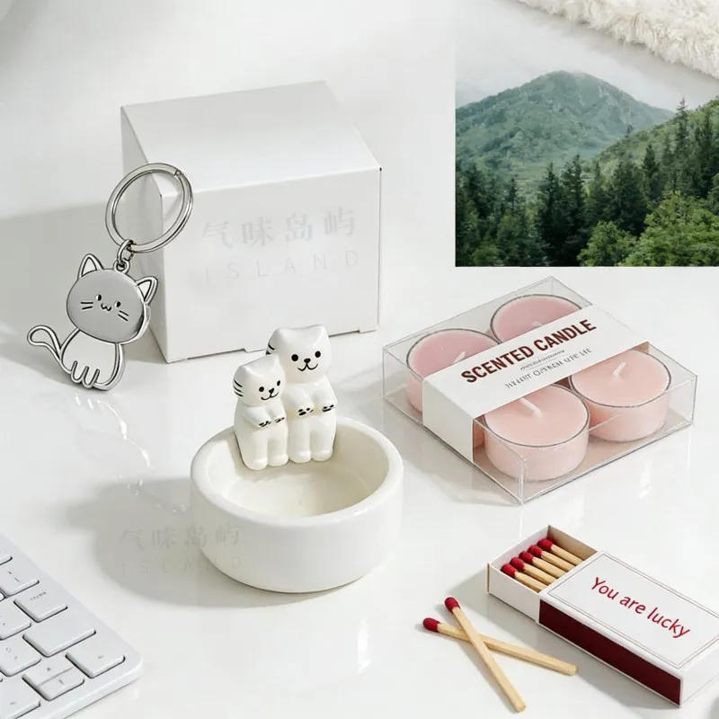 Cute hand roasted kitten aromatherapy candle holder ceramic desktop ornament gift, creative atmosphere (excluding candles)