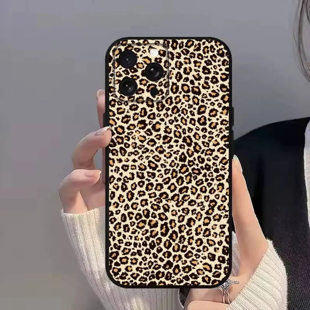 L-leopard p-print Art Phone Case For iPhone 11,15,16,14,13,17,12,Pro,SE4,Plus,E,Max,Air,Mini Black Cover