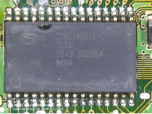 

Free shipping CY62148BLL-70SXI 10PCS