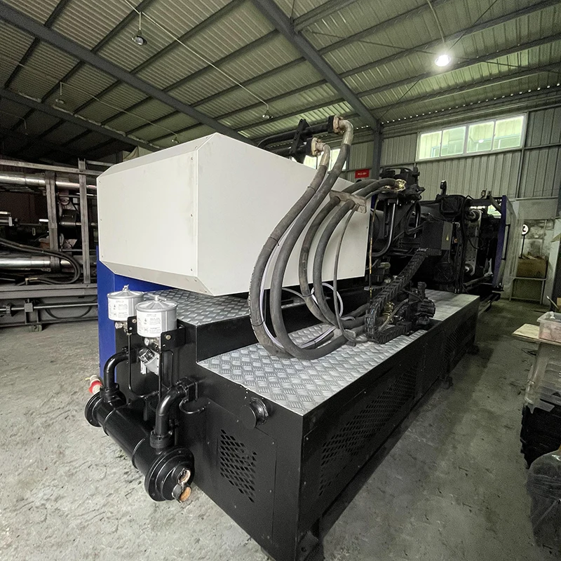 PET Preform Plastic Bottle Making Horizontal Hydraulic Injection Molding Machine Equipped with Pump Motor Custom