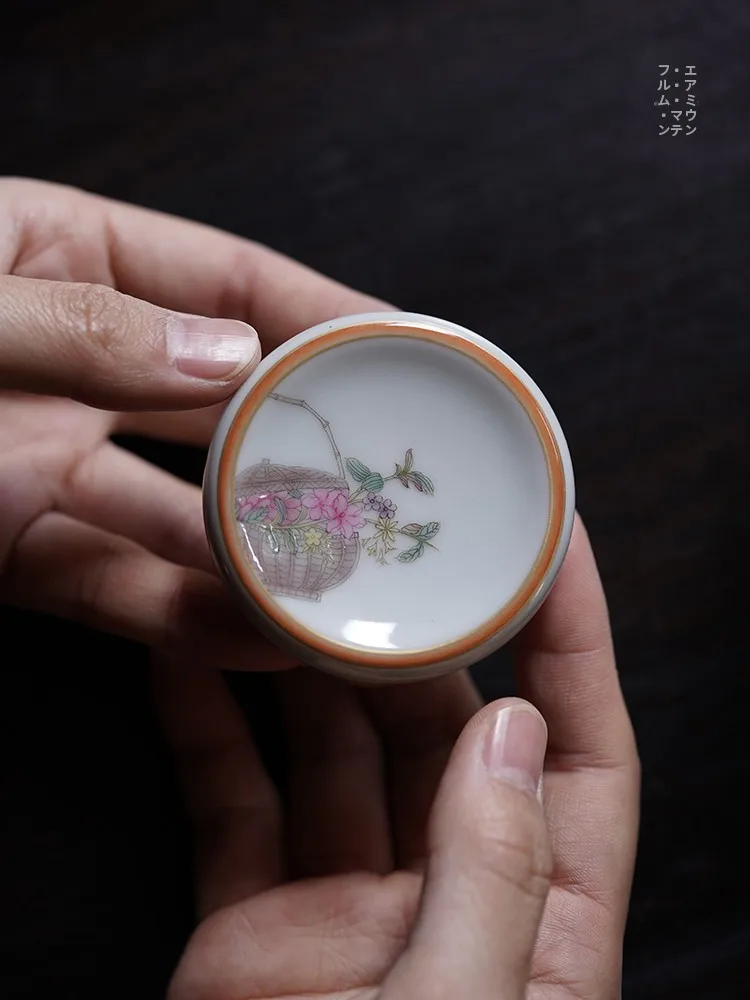 

Fushan Tang Hand-Painted Ceramic Tea Pot Lid Holder Chinese Style Small Pattern Tea Table Accessories Ceramic Art