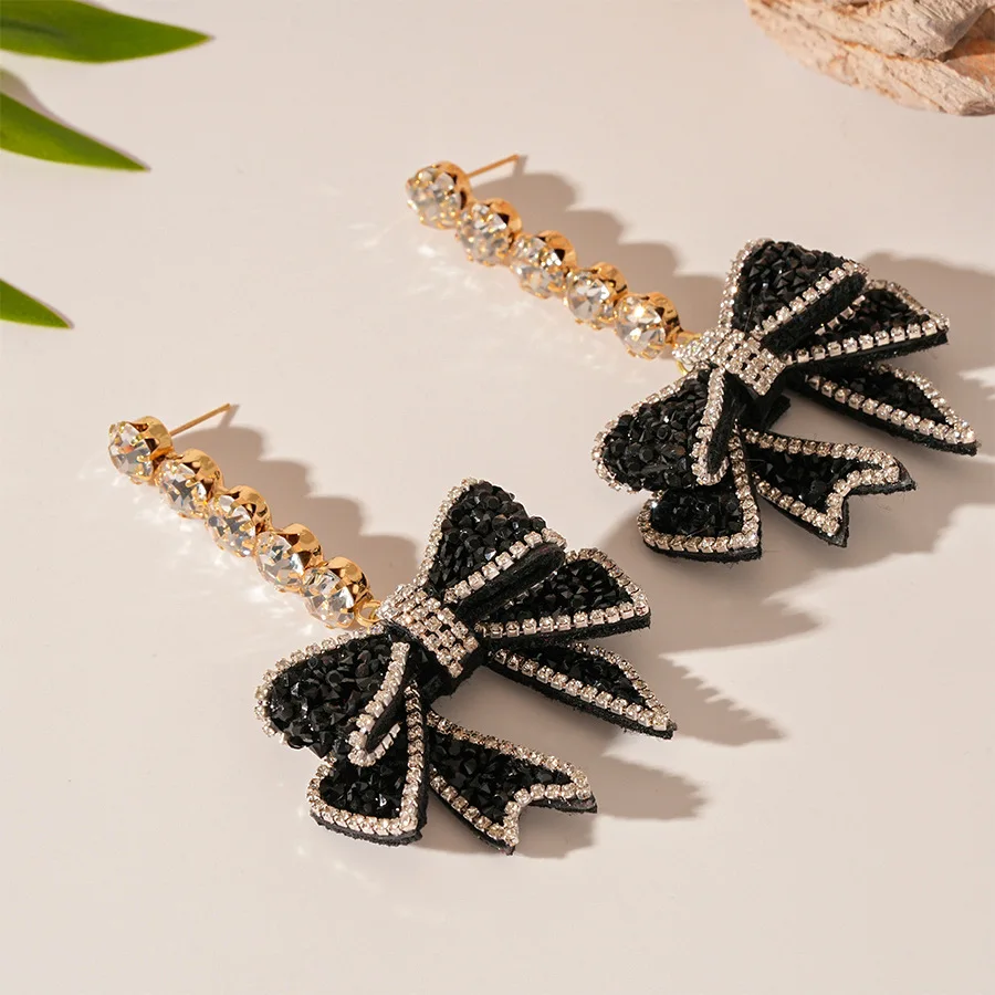 Shiny Black Zircon Crystal Bow Drop Earrings for Women Bowknot Earrings Full Rhinestone Long Earring Party Jewelry