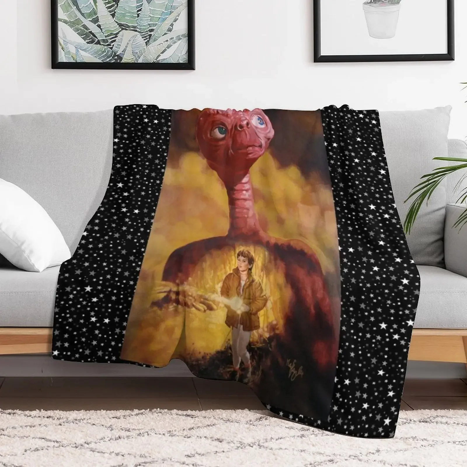 E.T. the Extra-Terrestrial Throw Blanket Cute Quilt Blankets