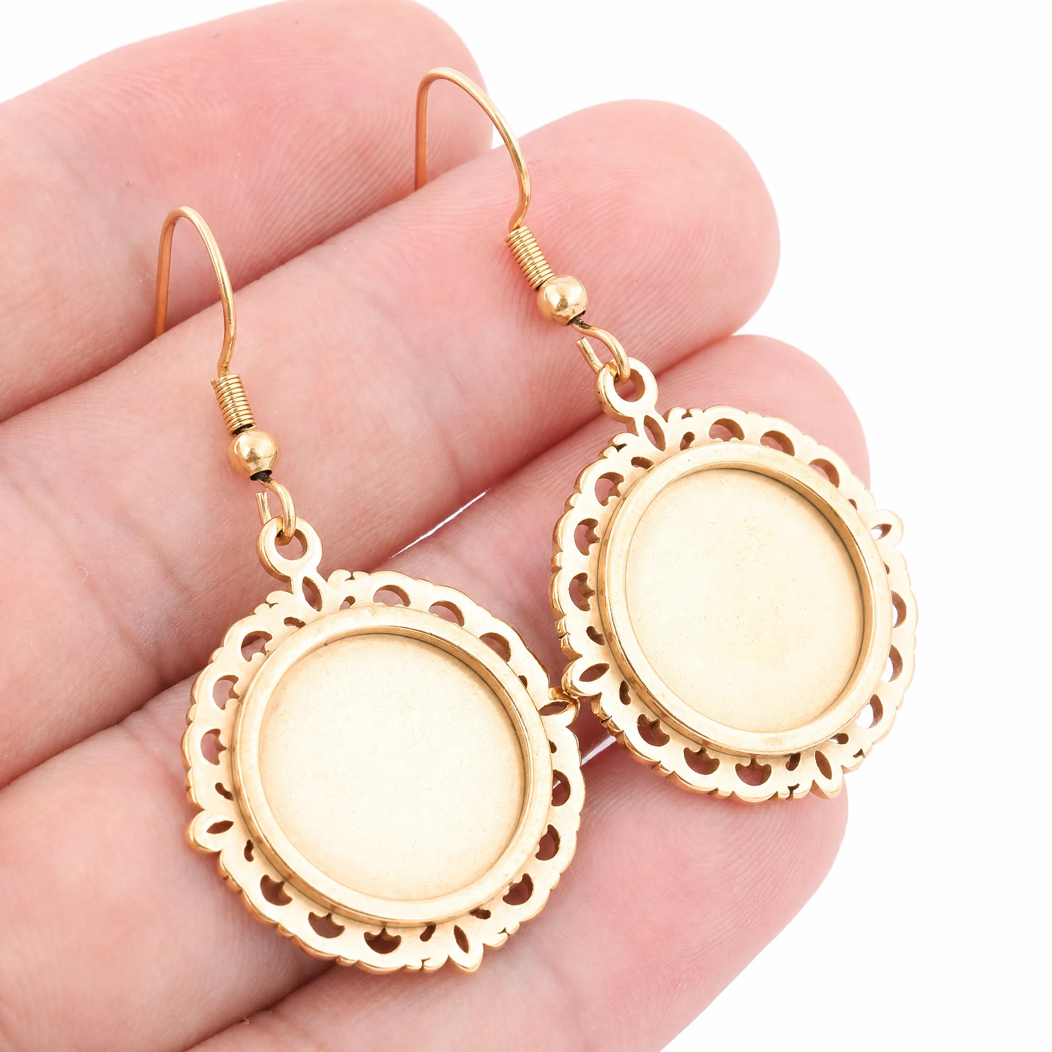 6 Stück Edelstahl-Cabochon-Ohrringfassungen, vergoldet, 15 mm, Rohlinge für Ohrringe, Lünetten mit Haken, DIY Schmuckherstellung