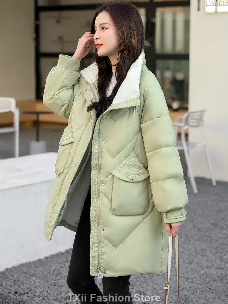 

Extra large size down jacket women's middle and long fat sister winter coat thickened 90 white duck down coat.