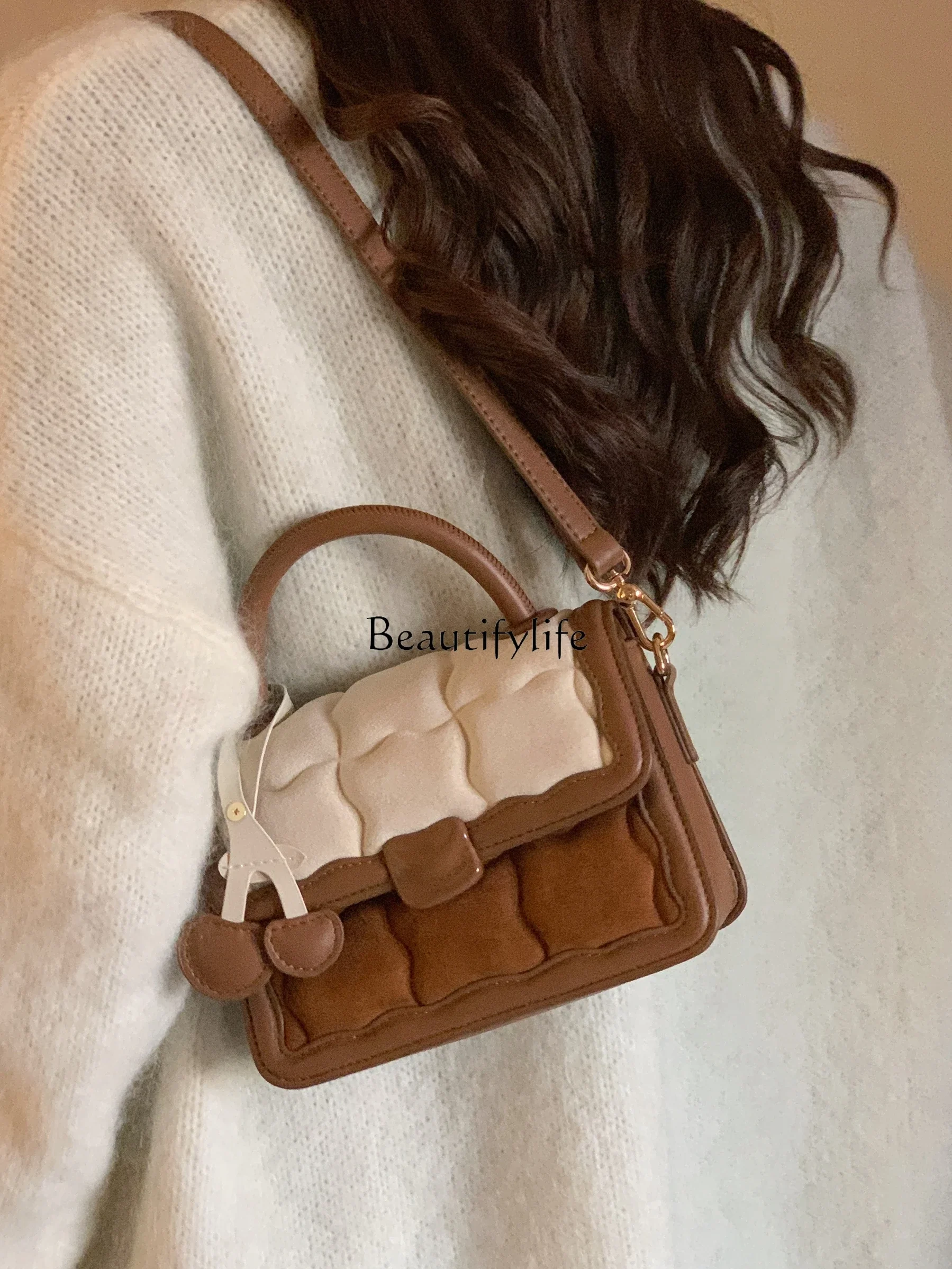 Women's Biscuit Bag, Shoulder Messenger Bag, Special-Interest Design, Portable, Autumn and Winter