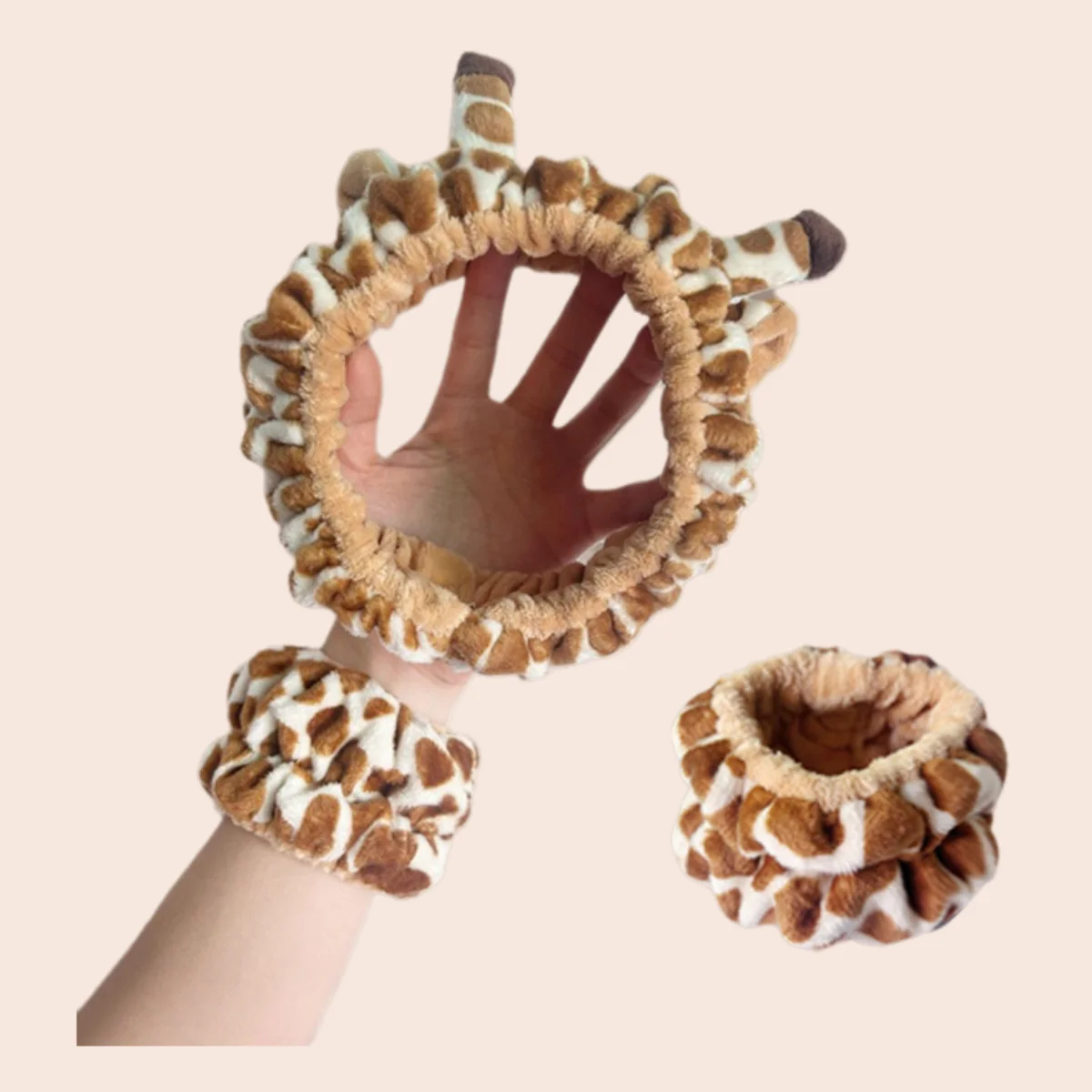 

Soft Cute Face Wash Makeup Hair Presure Headband Three Piece Set Giraffe Plush Headband Women Daily Use Cartoon Hair Accessories