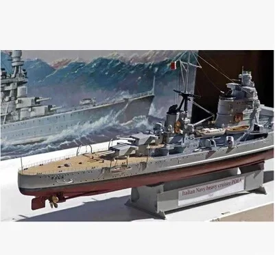 Trumpeter Assembly Military Model Ship Model 1/350 Italian Heavy Cruiser Pola