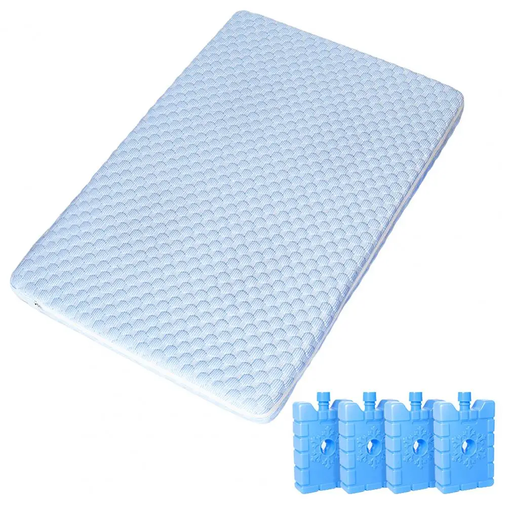 

Summer Pet Cooling Pad with Refillable Ice Boxes Cool Pet Bed Dog Ice Pad with Washable Cover Keeps Pets Cool in Summer