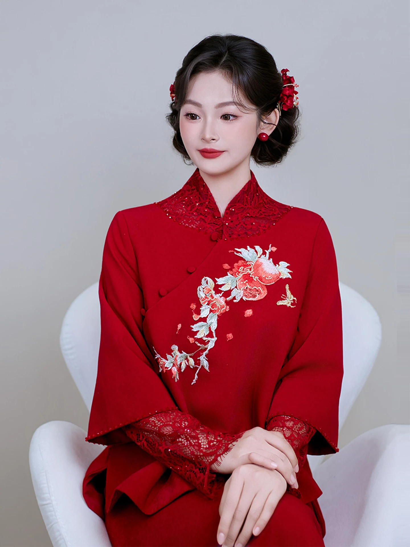 

Красное новое платье в китайском стиле для церемонии помолвки, элегантное, стройнящее, утренний халат для коротких невест, свадебное платье