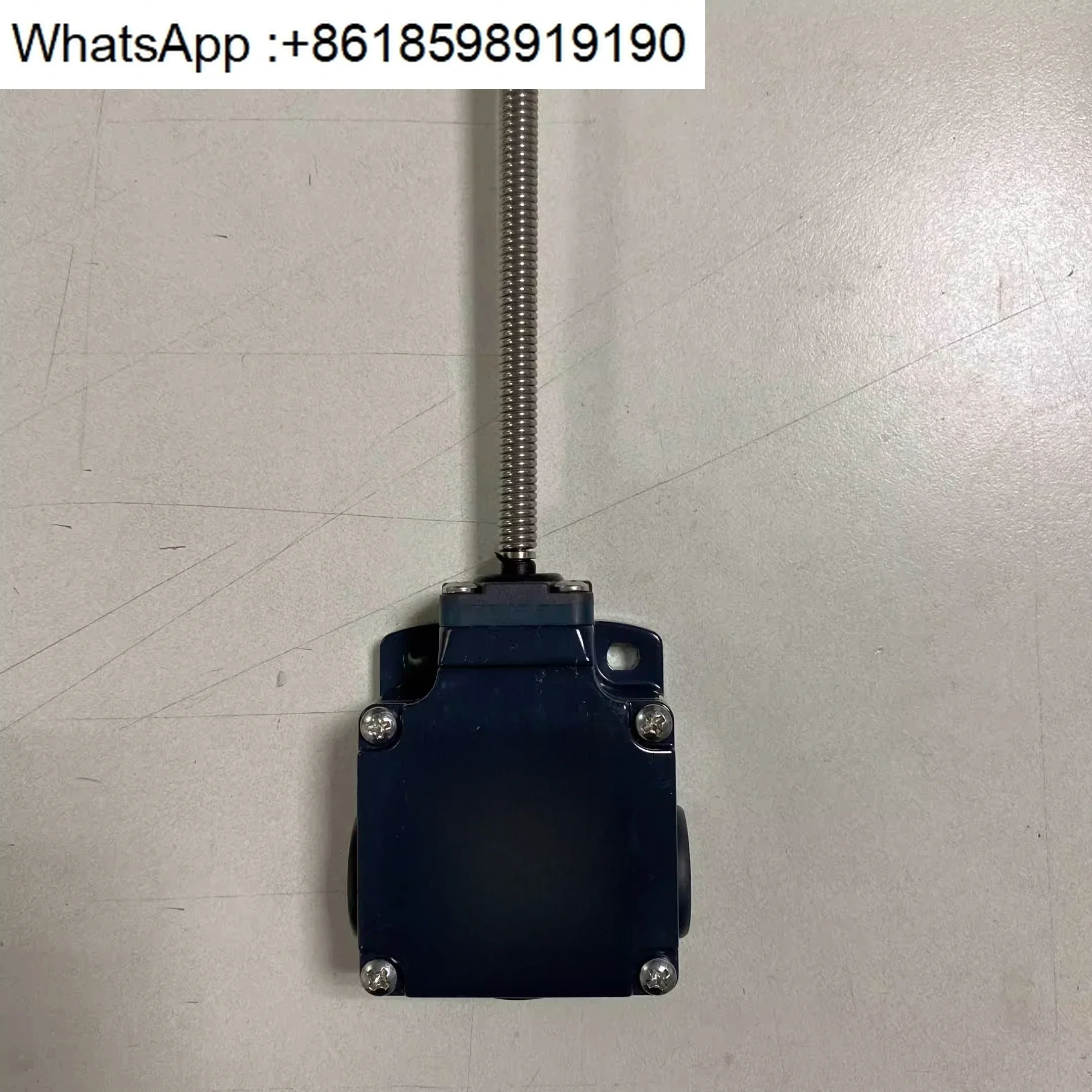 

Limit switch FL 525 a normally open a normally closed signal touchpoint