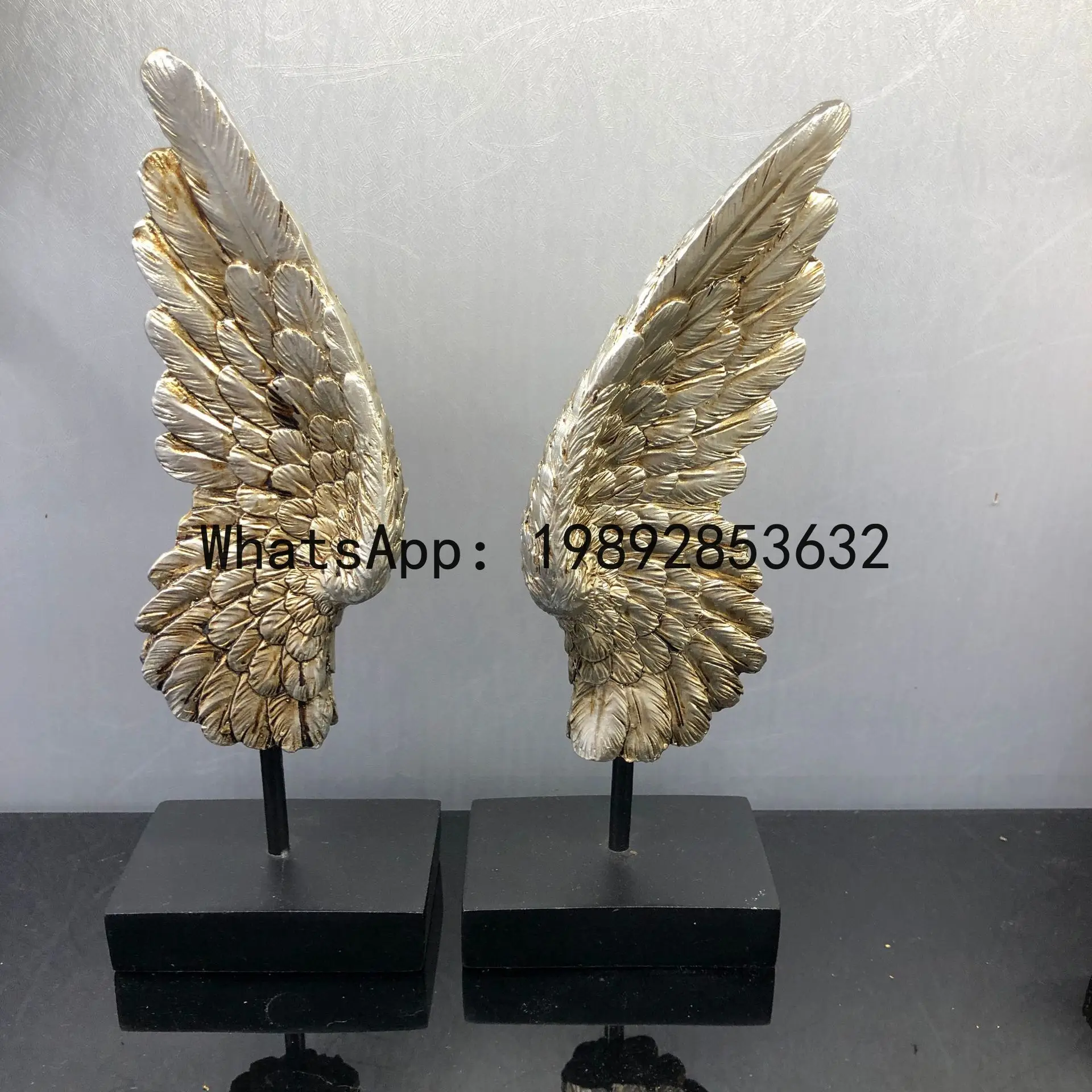 

Resin Crafts Golden Wings Angel Wings Abstract Sculpture Resin Table Decorations Decorative Figurines Home Decoration