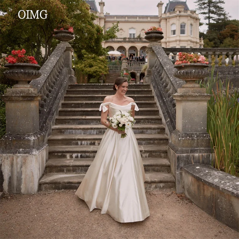 

OIMG Classic Bow Off The Shoulder A Line Wedding Dress Backless Bride Dresses Romantic Floor Length Wedding Gowns Customized