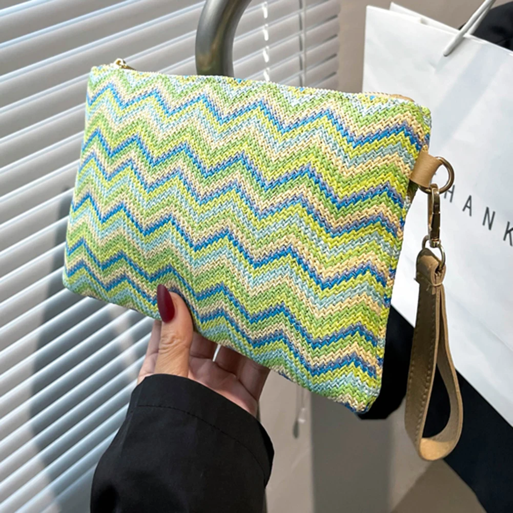 

Ladies Clutch Coin Purse Colourful Hand-woven Straw Bag Handmade Vintage Casual Portable Elegant Simple Exquisite for Shopping
