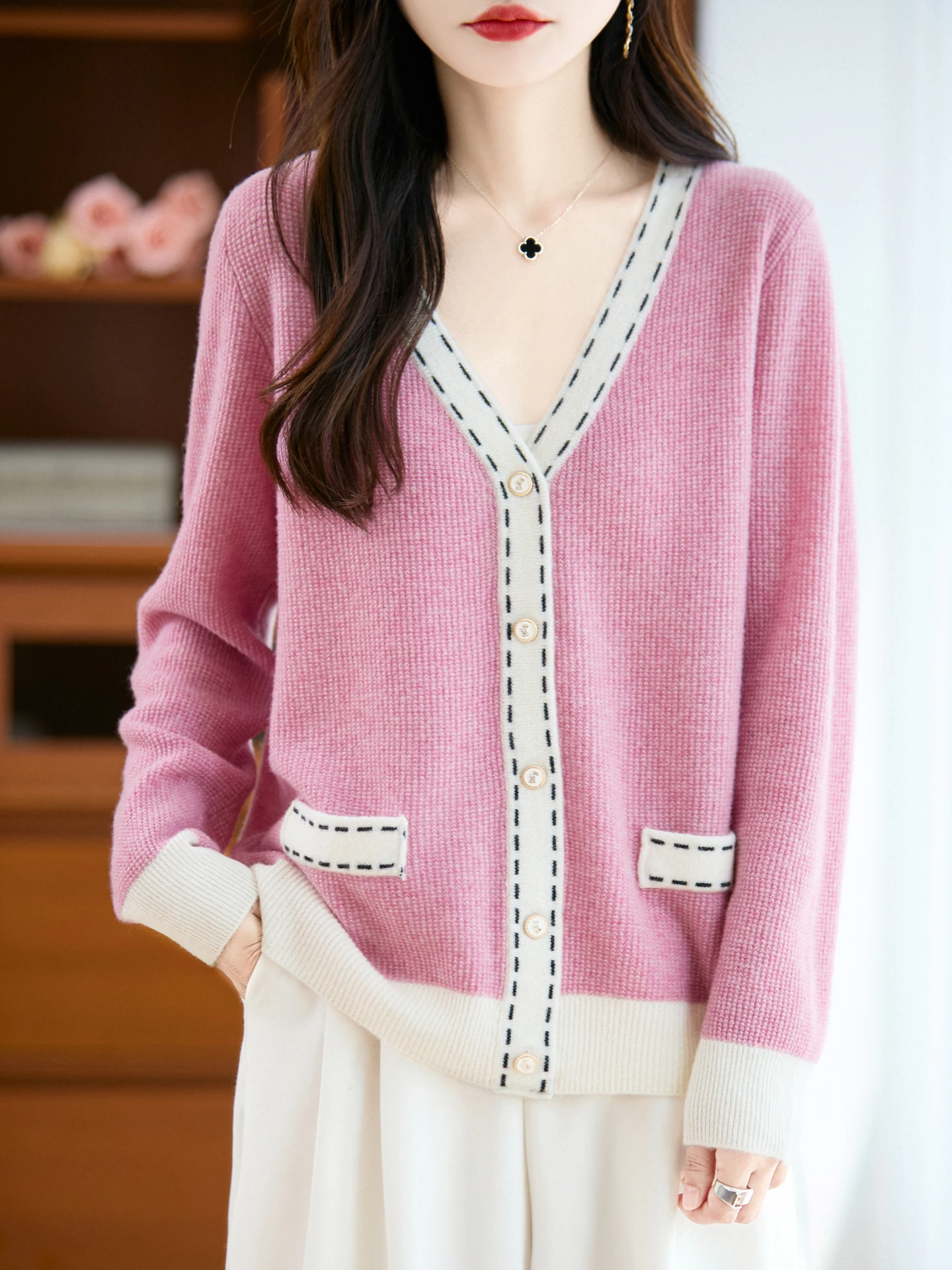 

TLOML Chic Women's 100% Merino Wool Knitwear V-neck Buttons White Trim Cardigan Spring Autumn Cashmere Sweater Soft Comfy Tops